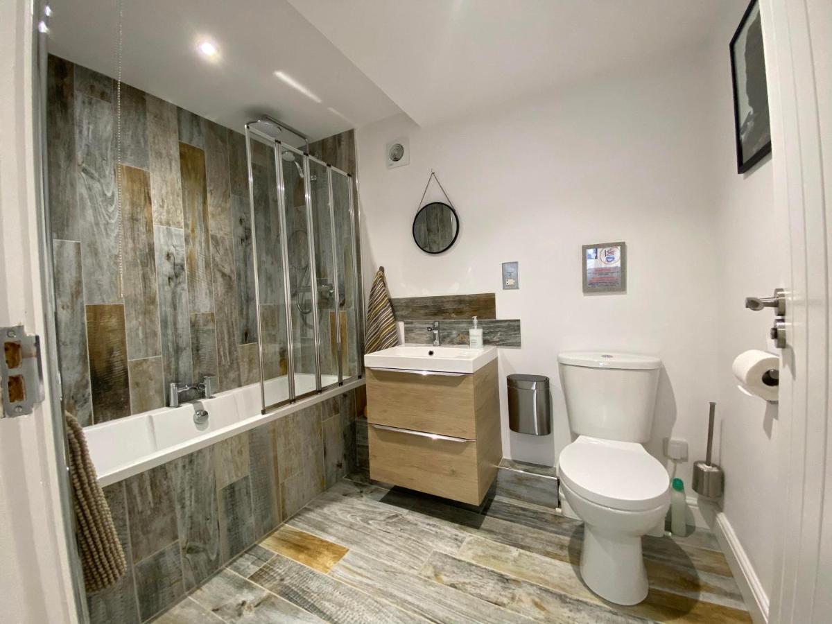 Starboard Side Brixham - Ideal Seaside Getaway With Parking Exteriér fotografie